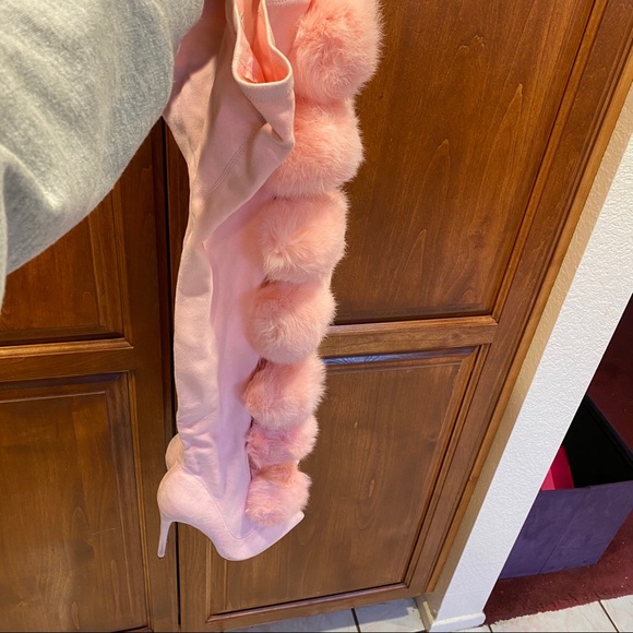 Pom Pom thigh high stiletto boots. Size 7 - Picture 2 of 4